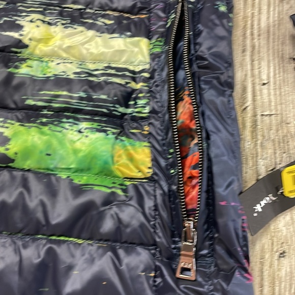 NWT Preston & York Down Packable Puffer Hooded Colorful Size small - Picture 3 of 7